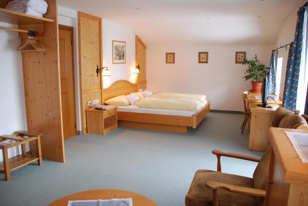 Der Erlhof Restaurant & Landhotel Zell am See Szoba fotó